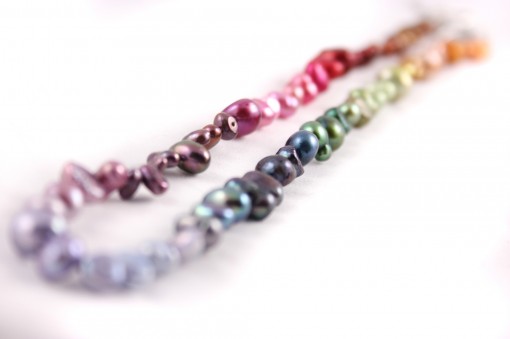 Rainbow Pearl Necklace - Image 3